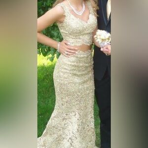 SHERRI HILL Gold Lace Two-Piece Gown